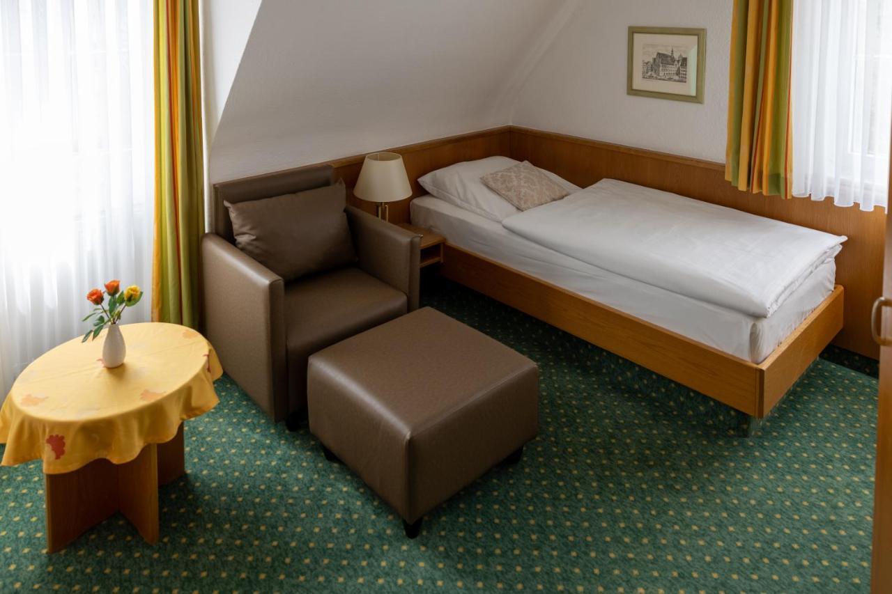 Hotel Garni Lehrertal Ulm Extérieur photo