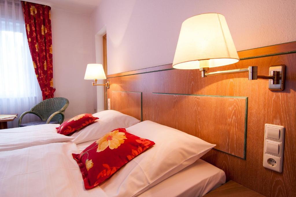 Hotel Garni Lehrertal Ulm Chambre photo