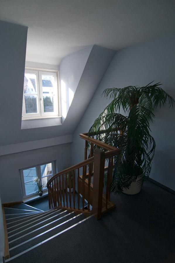 Hotel Garni Lehrertal Ulm Extérieur photo
