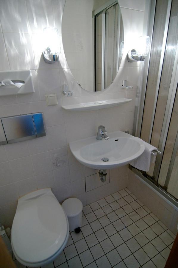 Hotel Garni Lehrertal Ulm Extérieur photo